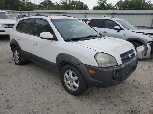 KM8JN12D25U040586 - 2005 HYUNDAI TUCSON GLS WHITE photo 4