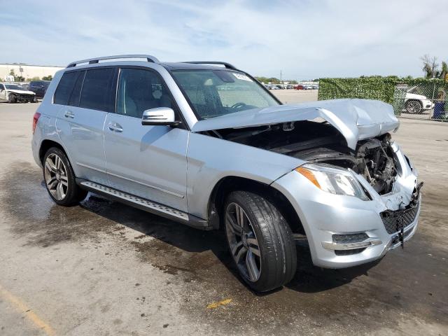 WDCGG5HB0FG410904 - 2015 MERCEDES-BENZ GLK 350 SILVER photo 4