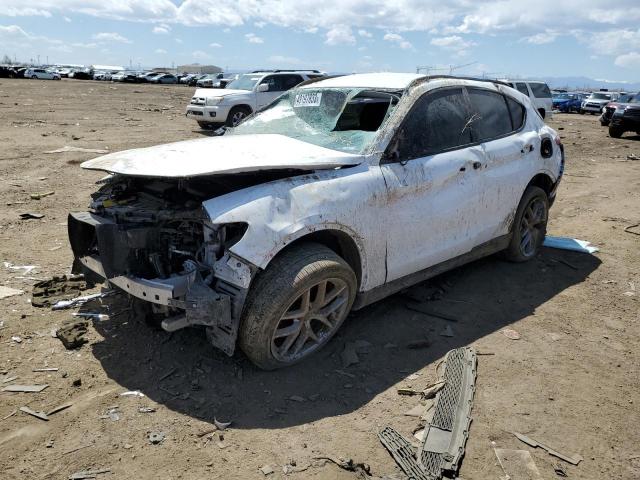 ZASFAKPN2J7B79632 - 2018 ALFA ROMEO STELVIO SPORT أبيض صورة 1