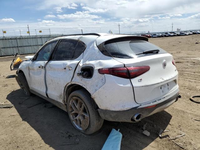 ZASFAKPN2J7B79632 - 2018 ALFA ROMEO STELVIO SPORT أبيض صورة 2