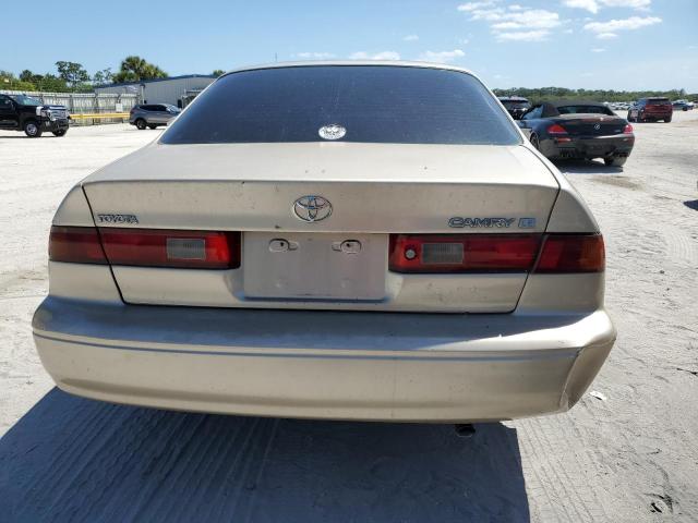 4T1BG22K0WU242928 - 1998 TOYOTA CAMRY CE TAN photo 6