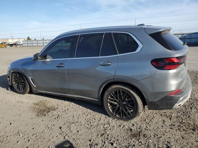 5UX23EU07R9T50546 - 2024 BMW X5 XDRIVE40I SILVER photo 2