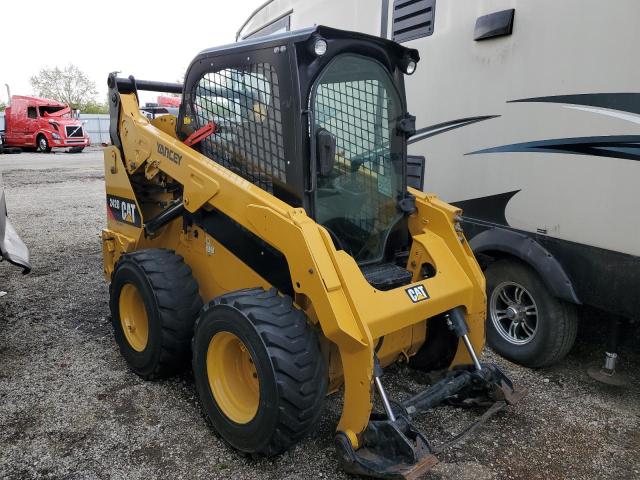 CAT0242DADZT03188 - 2016 CATERPILLAR 242D YELLOW photo 1