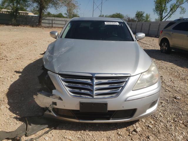 KMHGC4DE9BU127727 - 2011 HYUNDAI GENESIS 3.8L SILVER photo 5