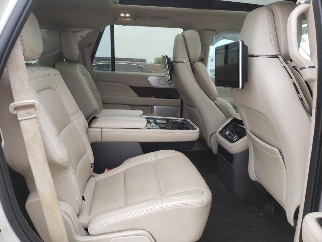 5LMJJ2KT3LEL23320 - 2020 LINCOLN NAVIGATOR RESERVE WHITE photo 11