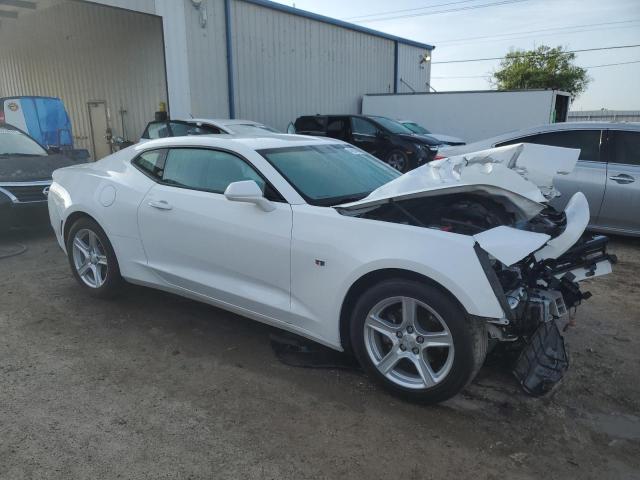 1G1FB1RX8H0117825 - 2017 CHEVROLET CAMARO LT WHITE photo 4