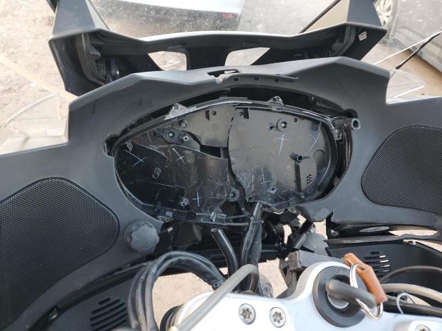 WB1044008CZW21494 - 2012 BMW R1200 RT GRAY photo 7