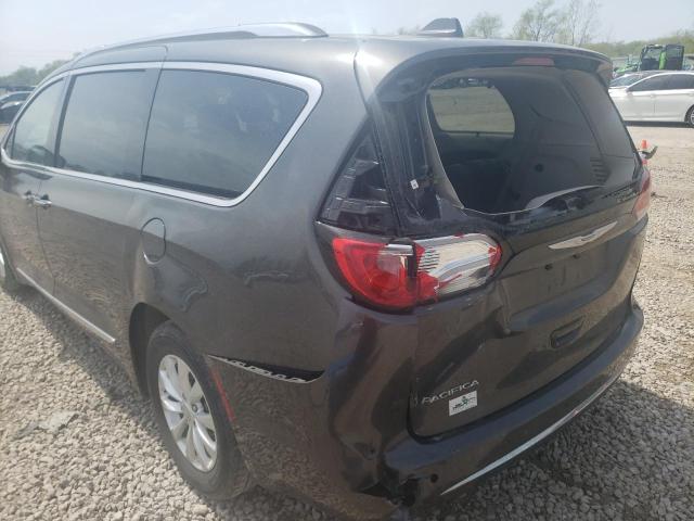 2C4RC1BG2JR120050 - 2018 CHRYSLER PACIFICA TOURING L Արծաթագույն լուսանկար 2