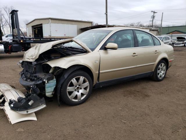 WVWRH63B02P012756 - 2002 VOLKSWAGEN PASSAT GLX Qızıl foto 1