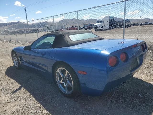 1G1YY32GX25130678 - 2002 CHEVROLET CORVETTE BLUE photo 2