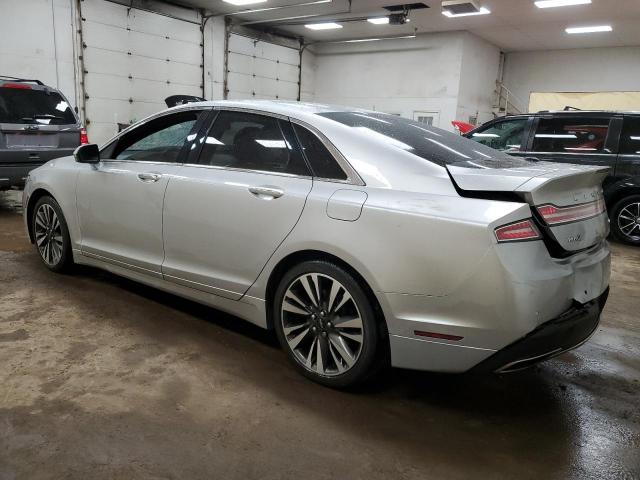 3LN6L5F97JR620944 - 2018 LINCOLN MKZ RESERVE SILVER photo 2