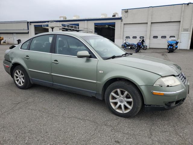 WVWPD63B74P094538 - 2004 VOLKSWAGEN PASSAT GLS GREEN photo 4