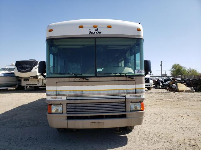 3FCNF53S4XJA07895 - 1999 FORD F550 SUPER DUTY STRIPPED CHASSIS BEIGE photo 9