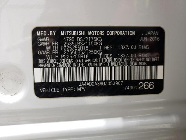 JA4AD2A39GZ053907 - 2016 MITSUBISHI OUTLANDER ES WHITE photo 13