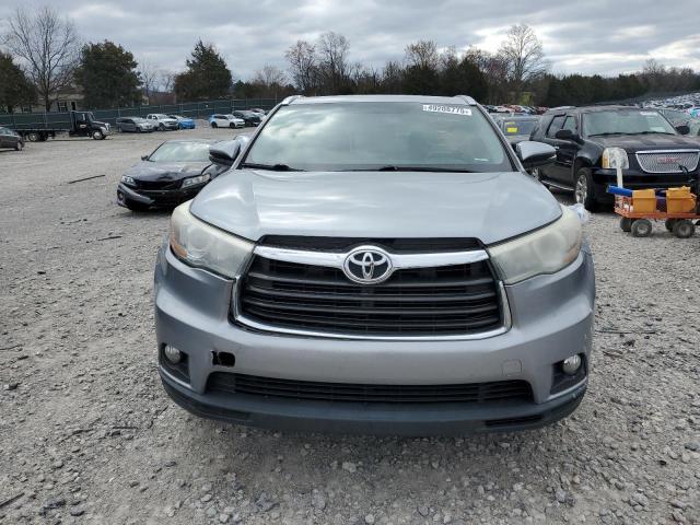 5TDJKRFH1GS502622 - 2016 TOYOTA HIGHLANDER XLE 银色 照片 5