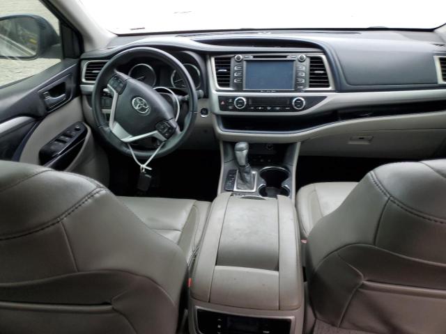 5TDJKRFH1GS502622 - 2016 TOYOTA HIGHLANDER XLE 银色 照片 8