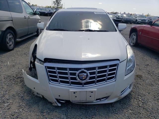 2G61P5S30F9156822 - 2015 CADILLAC XTS PREMIUM COLLECTION WHITE photo 5