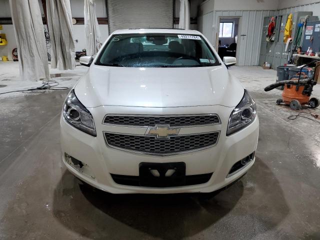 1G11J5SXXDF189227 - 2013 CHEVROLET MALIBU LTZ თეთრი ფოტო 5