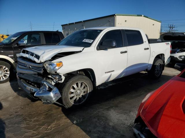 2016 TOYOTA TUNDRA CREWMAX SR5, 