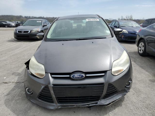 1FAHP3H20CL107581 - 2012 FORD FOCUS SEL GRAY photo 5