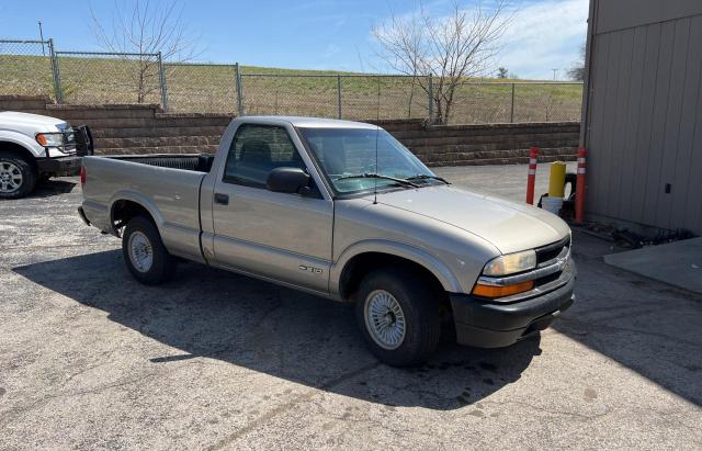 1GCCS145518197477 - 2001 CHEVROLET S TRUCK S10 GRAY photo 1