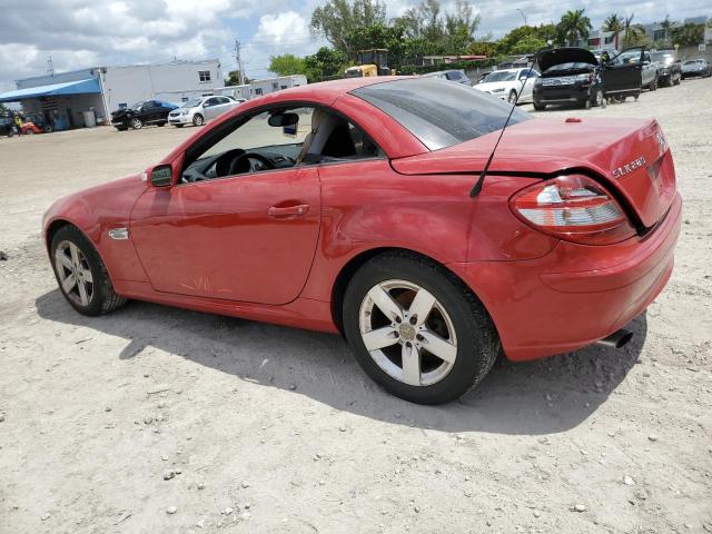 WDBWK54F48F182227 - 2008 MERCEDES-BENZ SLK 280 RED photo 2