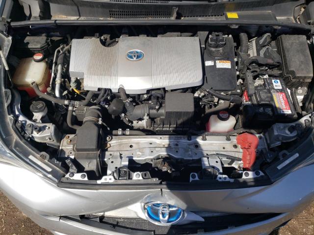 JTDKARFU5G3513483 - 2016 TOYOTA PRIUS SILVER photo 11