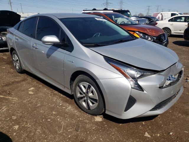 JTDKARFU5G3513483 - 2016 TOYOTA PRIUS SILVER photo 4