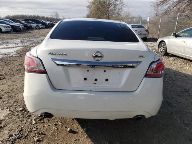 1N4AL3AP8FN862375 - 2015 NISSAN ALTIMA 2.5 WHITE photo 6