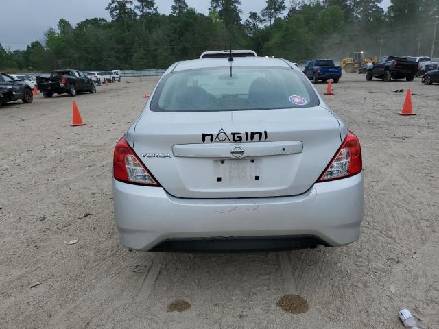 3N1CN7APXFL886376 - 2015 NISSAN VERSA S SILVER photo 6