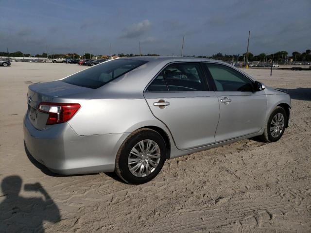 4T1BF1FK2CU575537 - 2012 TOYOTA CAMRY BASE SILVER photo 3