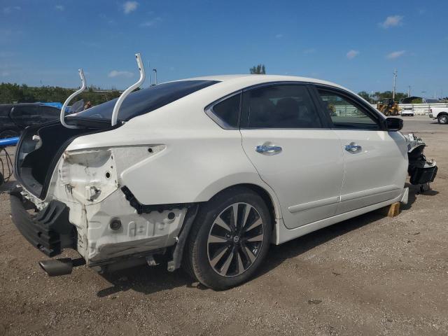 1N4AL3AP8HC208524 - 2017 NISSAN ALTIMA 2.5 WHITE photo 3