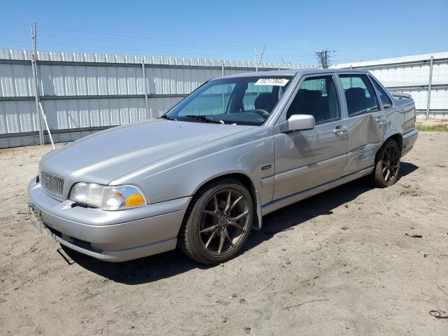 YV1LS5374W2520237 - 1998 VOLVO S70 T5 TURBO SILVER photo 1