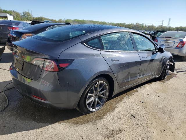 5YJ3E1EA0PF666714 - 2023 TESLA MODEL 3 GRAY photo 3