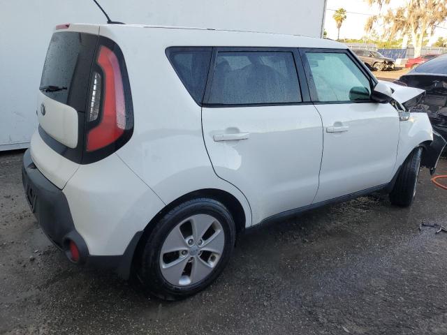 KNDJN2A27G7848413 - 2016 KIA SOUL WHITE photo 3