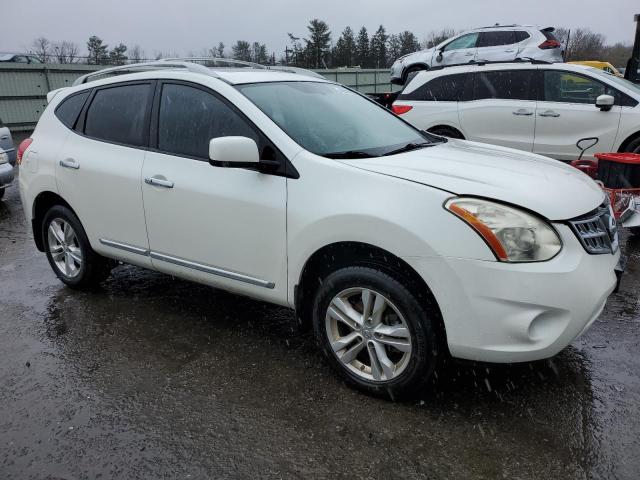 JN8AS5MT5DW528656 - 2013 NISSAN ROGUE S WHITE photo 4