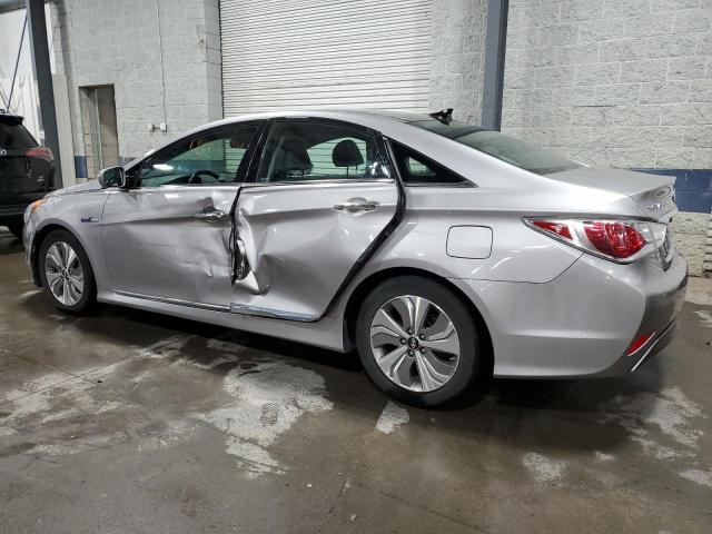 KMHEC4A46DA050855 - 2013 HYUNDAI SONATA HYBRID SILVER photo 2