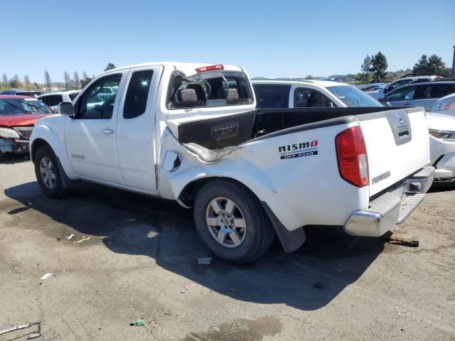 1N6AD06U36C430385 - 2006 NISSAN FRONTIER KING CAB LE WHITE photo 2