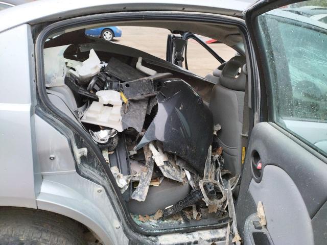 1G8AJ52F74Z172246 - 2004 SATURN ION LEVEL 2 银色 照片 10