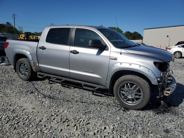 5TFEY5F12DX145159 - 2013 TOYOTA TUNDRA CREWMAX SR5 SILVER photo 4