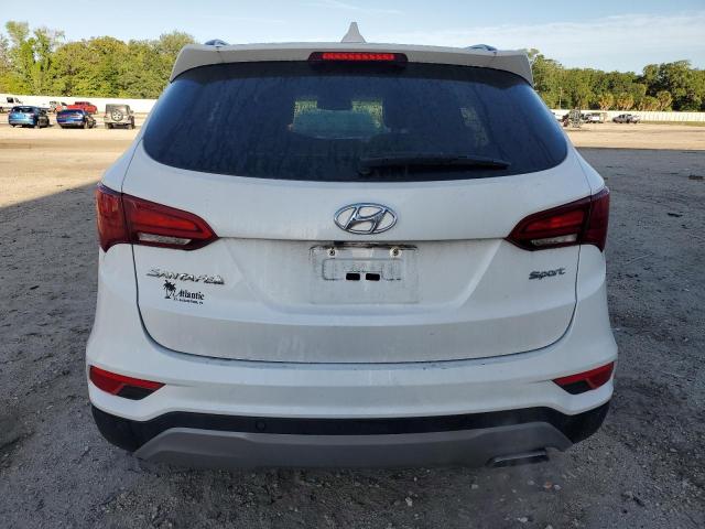 5XYZU3LB1JG529382 - 2018 HYUNDAI SANTA FE S WHITE photo 6