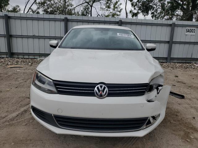 3VWDP7AJ0DM396864 - 2013 VOLKSWAGEN JETTA SE WHITE photo 5