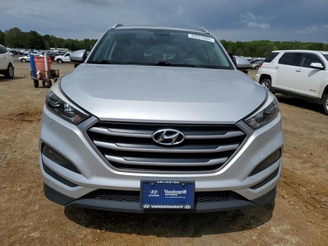 KM8J33A45JU645439 - 2018 HYUNDAI TUCSON SEL SILVER photo 5