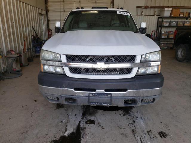 1GCJK33154F144666 - 2004 CHEVROLET SILVERADO K3500 WHITE photo 5