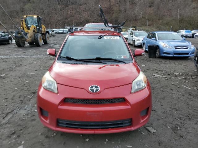 JTKKU4B42AJ055946 - 2010 SCION XD RED photo 5