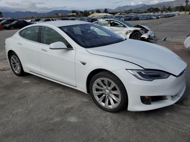 5YJSA1E14GF156437 - 2016 TESLA MODEL S 白色 照片 4