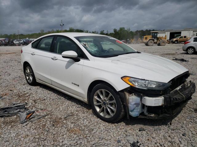 3FA6P0LU1HR238638 - 2017 FORD FUSION SE HYBRID WHITE photo 4