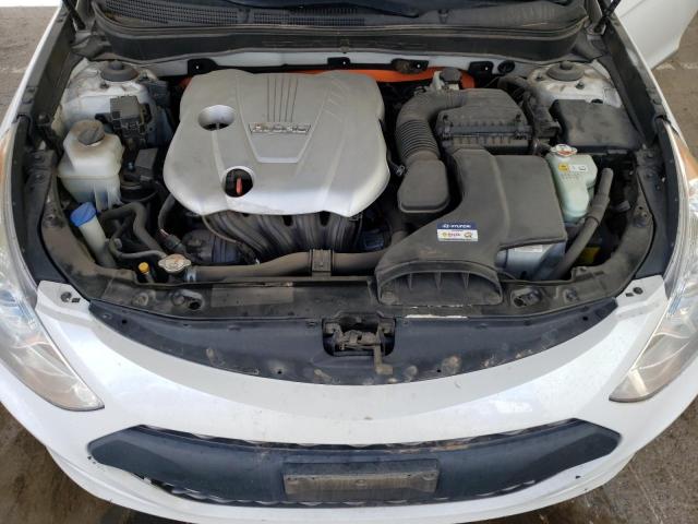 KMHEC4A45FA133597 - 2015 HYUNDAI SONATA HYBRID WHITE photo 11