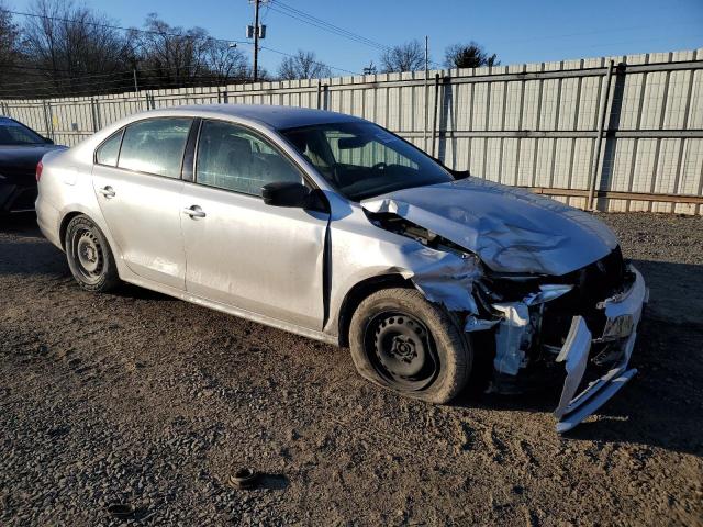 3VW2K7AJ3FM276775 - 2015 VOLKSWAGEN JETTA BASE 银色 照片 4