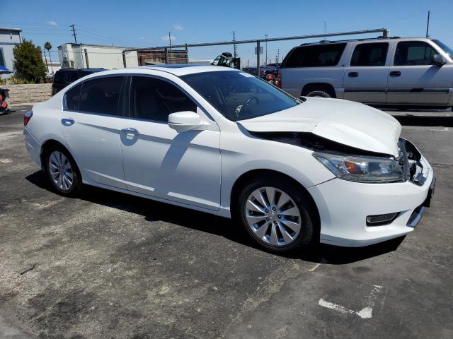 1HGCR2F87FA099402 - 2015 HONDA ACCORD EXL WHITE photo 4